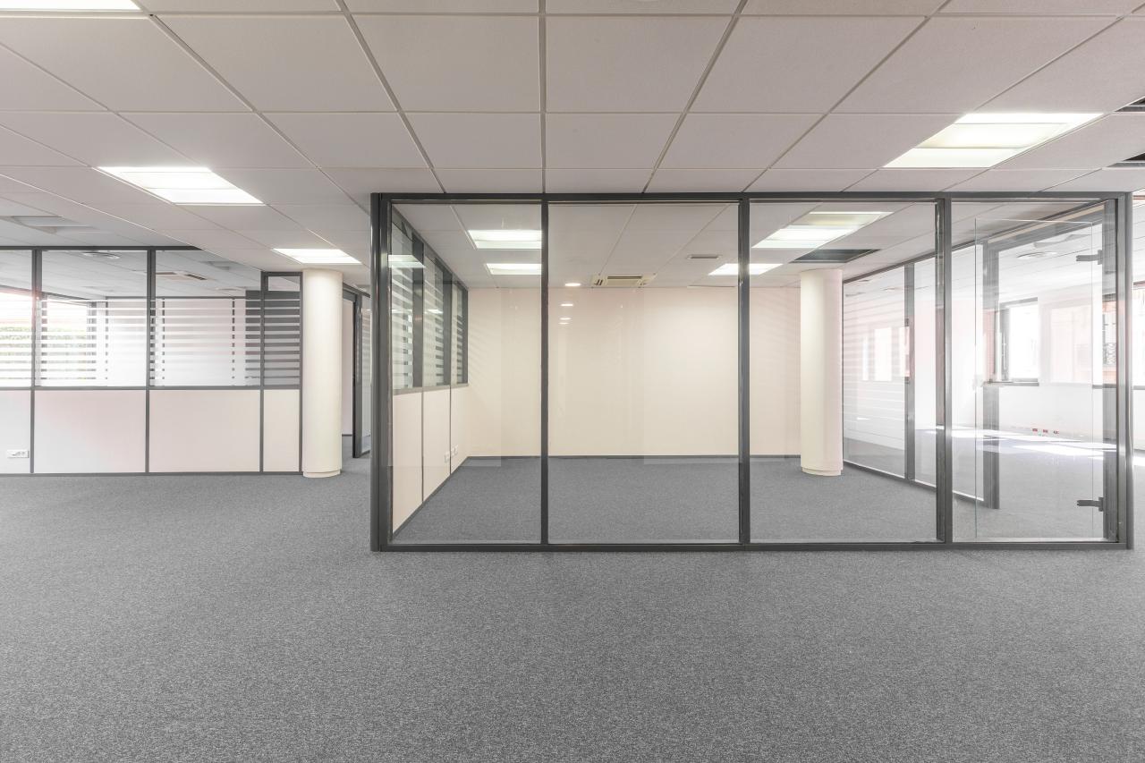 Bureau Issy-les-Moulineaux 170m² Location bureau Issy-les-Moulineaux Hauts-de-Seine OLBUR2104612 3